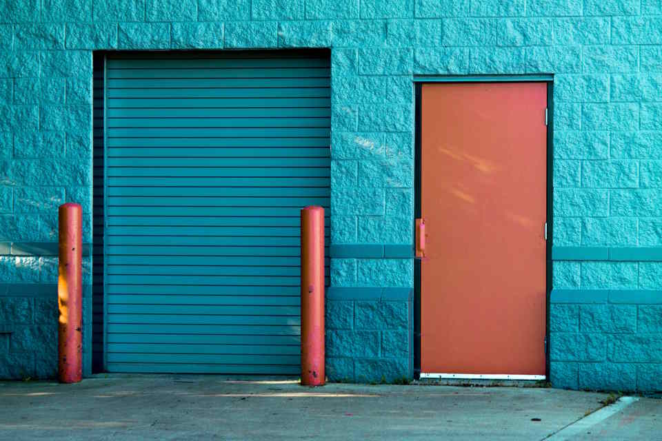 How to Fix a Garage Door